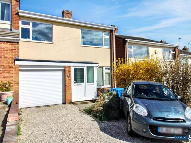 House for sale in Alder Hills, Poole