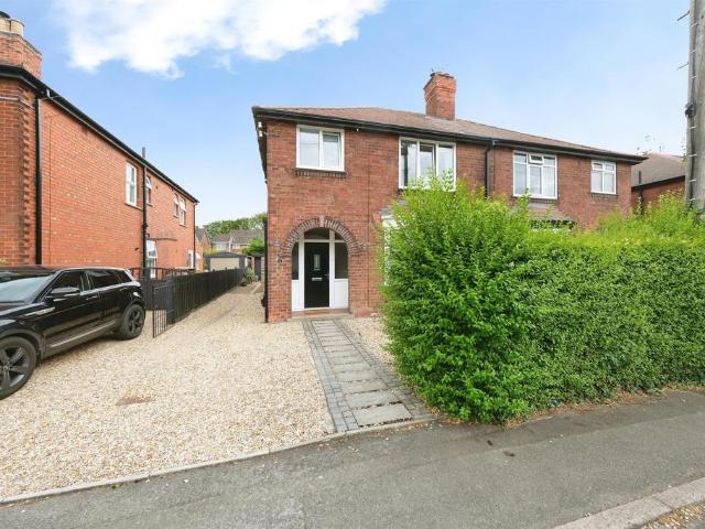 House for sale in Hallcroft, Costhorpe