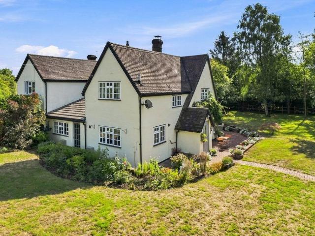 House for sale in Duton Hill, Essex