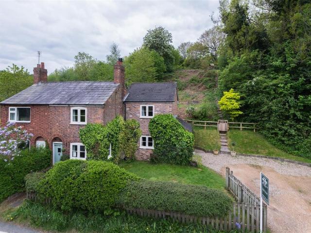 House for sale in Weaverham, Leftwich