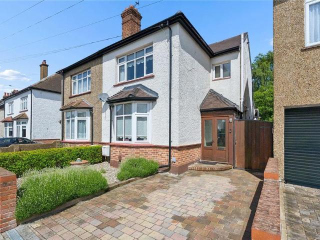House for sale in Kings Farm, Hamerton