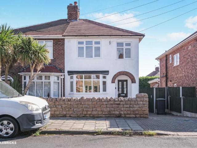 House for sale in Attenborough, East Midlands