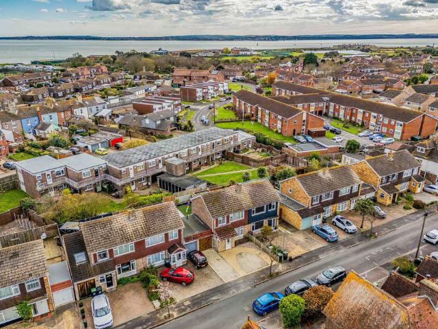 House for sale in Clayhall, Middlecroft