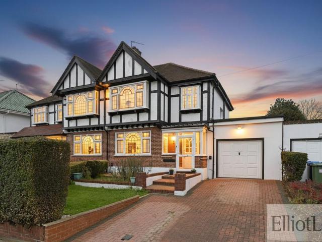 House for sale in Sudbury, Greater London