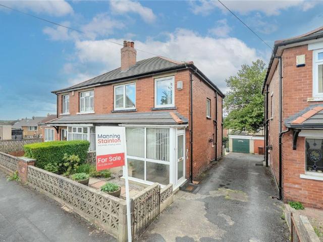 House for sale in Pudsey, West Yorkshire