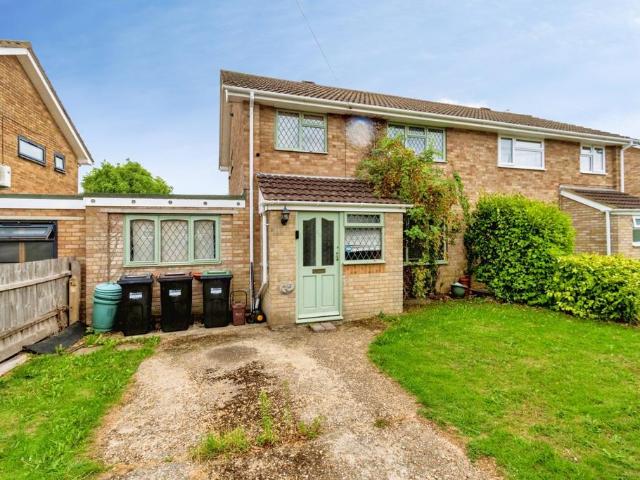 House for sale in Holbury, New Forest