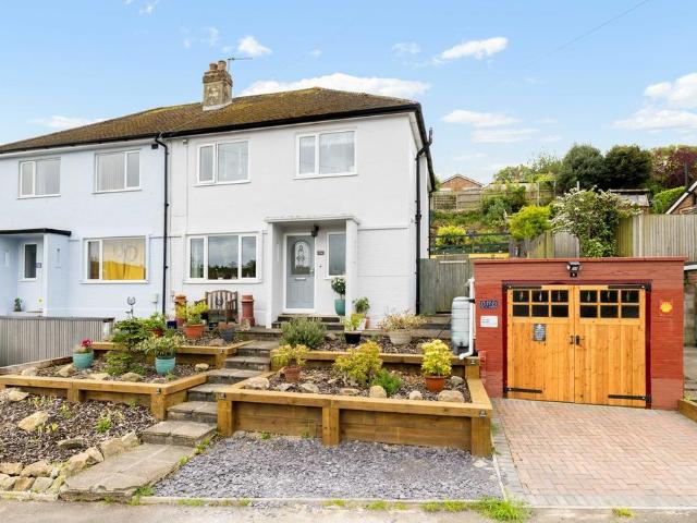 House for sale in Elms Vale, Ash