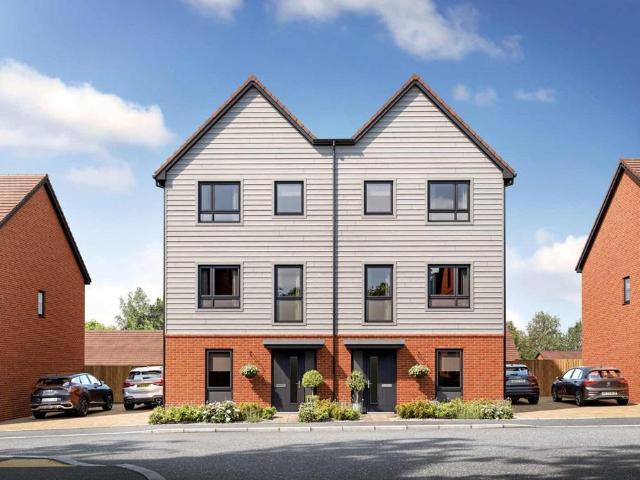 House for sale in Maidenhead, Bray Wick