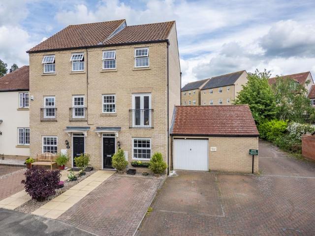 House for sale in Sudbury, Chelmondiston