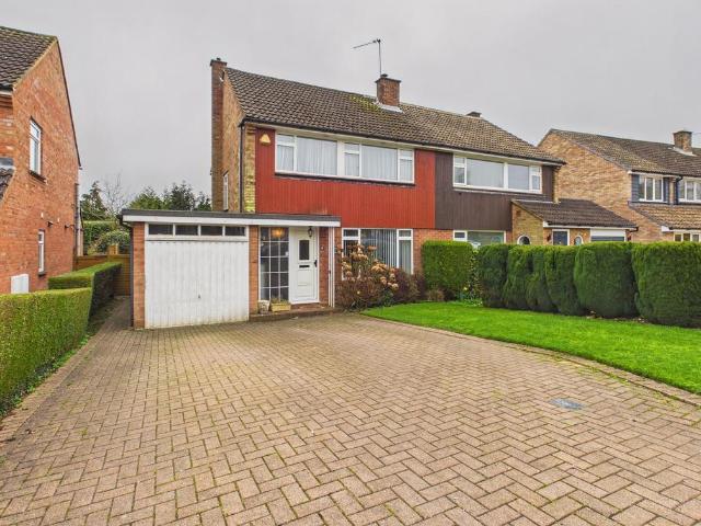 House for sale in Chepping Wycombe, Tylers Green