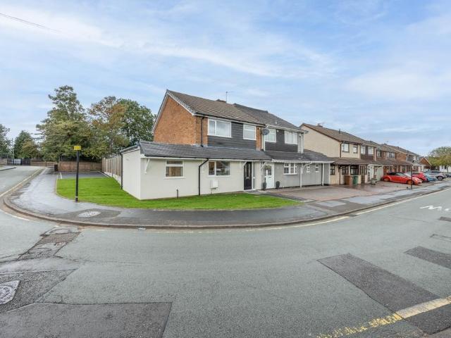 House for sale in Ashmore Lake, Willenhall