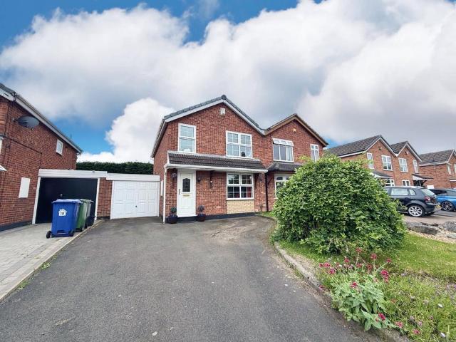 House for sale in Ravenstitch, Brierley Hill