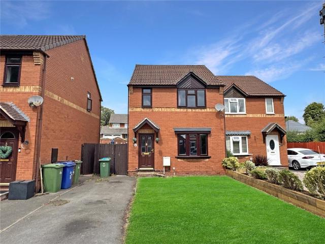 House for sale in Broomhill, Chadsmoor