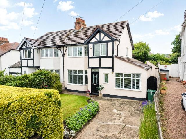 House for sale in Heswall, Liverpool City Region