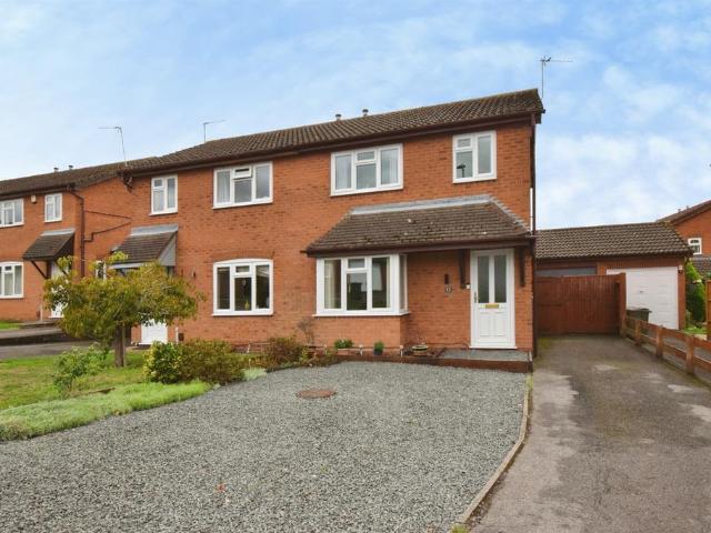 House for sale in Wigston Harcourt, Oadby and Wigston