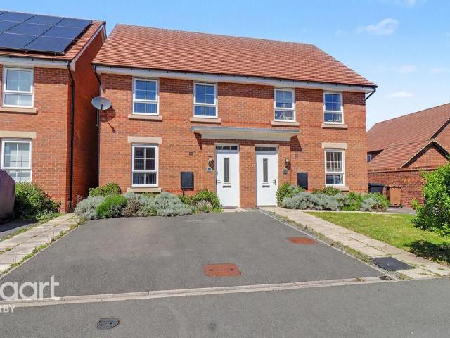 House for sale in Highfields, Egginton