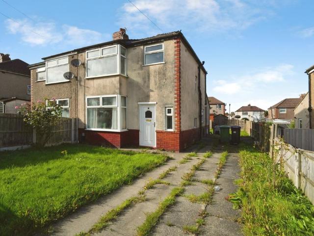 House for sale in Lee Bank, Greater Manchester