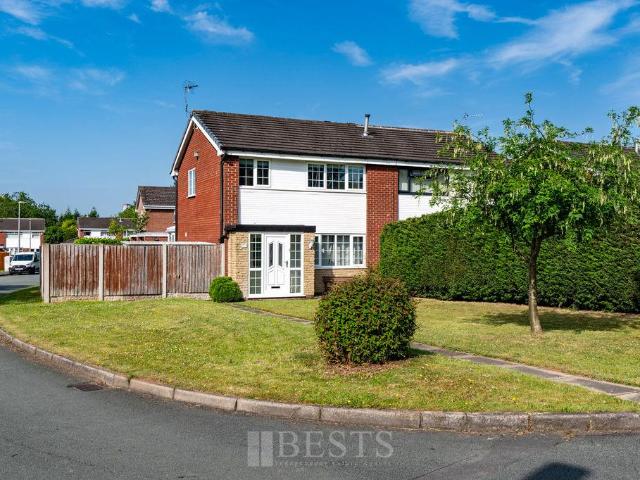 House for sale in Halton