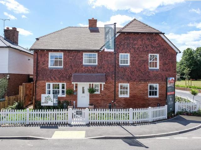 House for sale in Midway, Kent