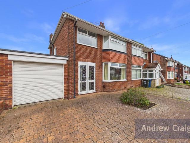 House for sale in Hazlerigg, Newcastle Upon Tyne