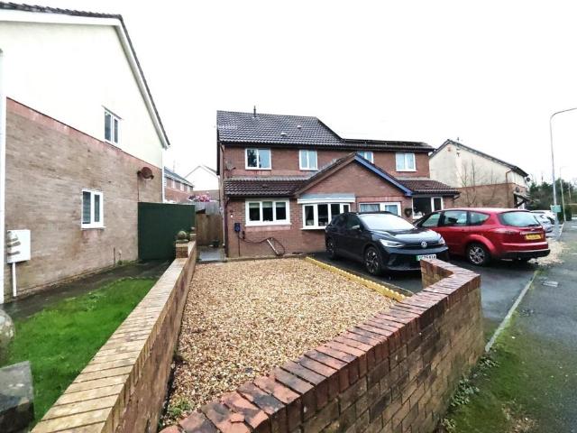 House for sale in Coed Cae, Llanelli