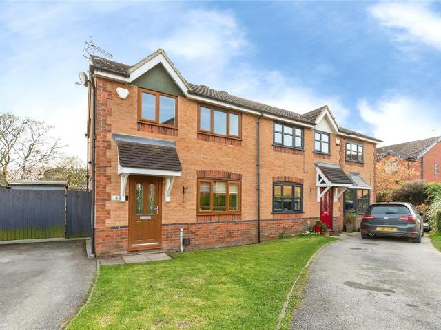 House for sale in Brandlesholme, Bury