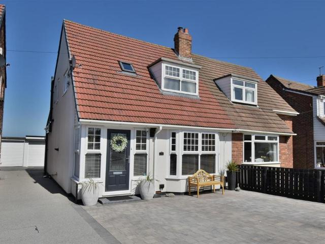 House for sale in Horsley Hill, South Shields