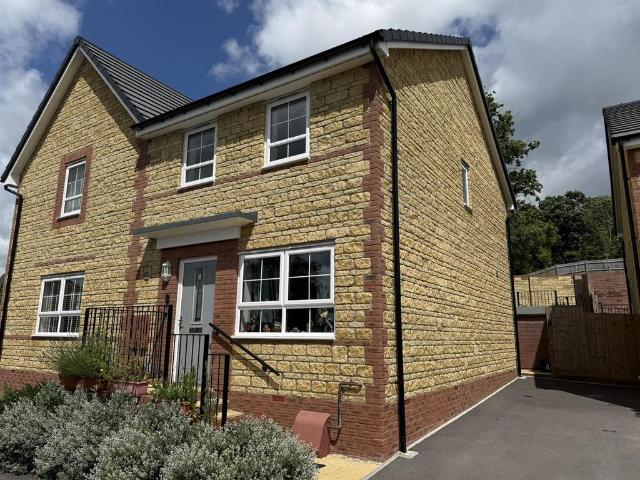 House for sale in Chippenham, Wiltshire