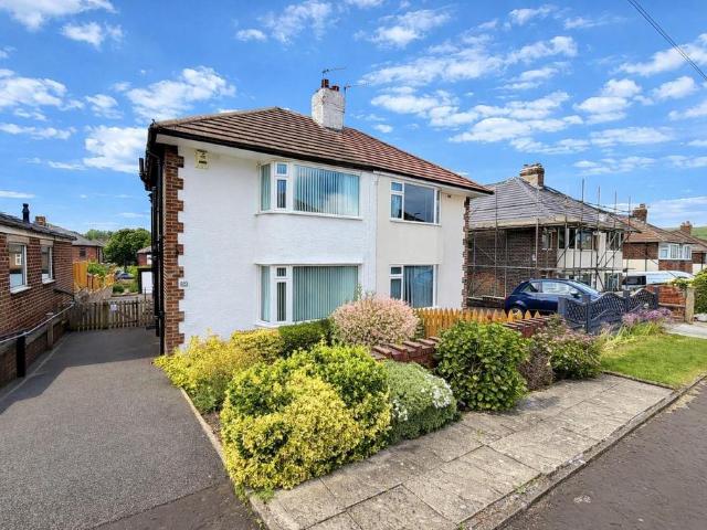 House for sale in Salterhebble, West Yorkshire