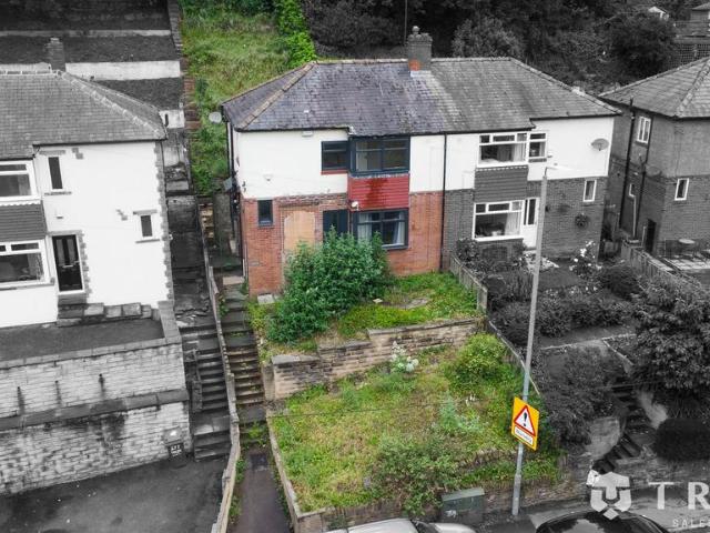House for sale in Thornhills, Brighouse