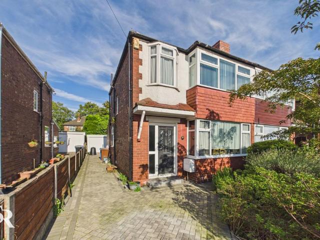 House for sale in Cheadle, Greater Manchester