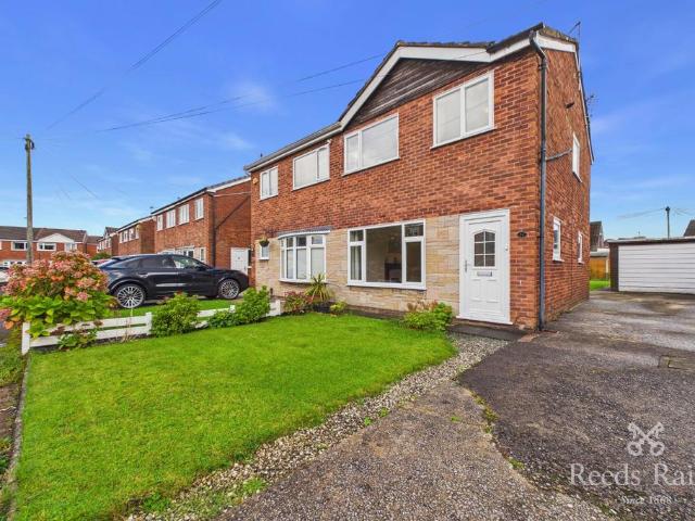 House for sale in Brownedge, South Ribble