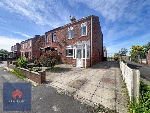 House for sale in North Meols, Roby Mill