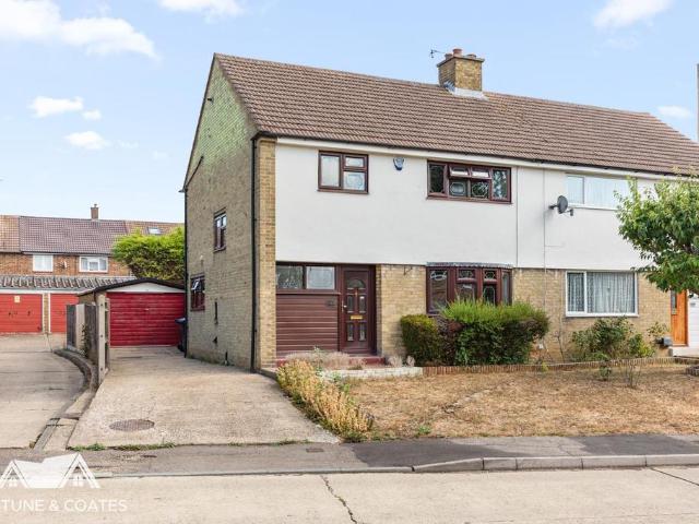 House for sale in The Stow, Harlow
