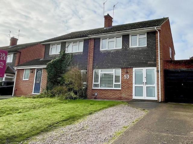 House for sale in Connaught Park, Bushey