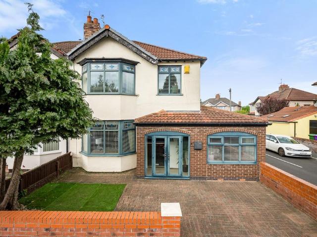 House for sale in Calderstones
