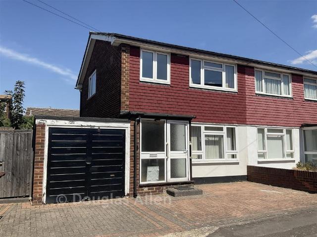 House for sale in Greater London