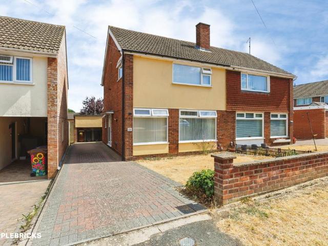 House for sale in New Duston, Duston