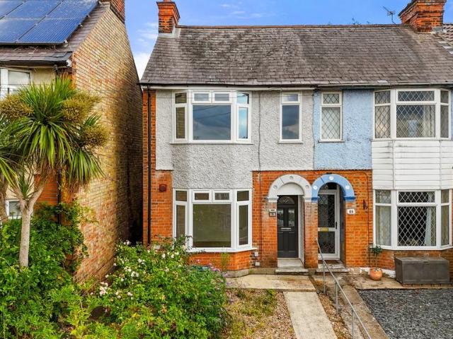 House for sale in Hythe, Colchester