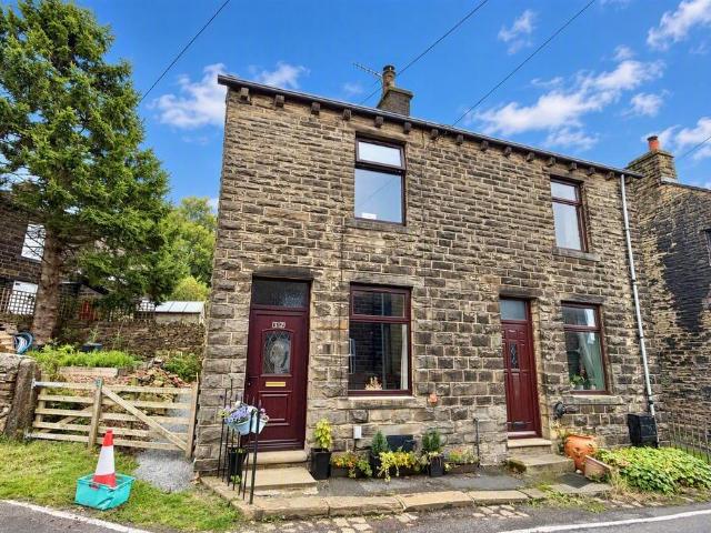 House for sale in Bocking, Bradford