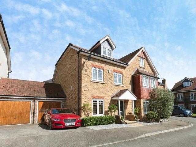 House for sale in Blackhills, Surrey