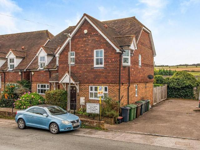 House for sale in Nettlestead Place, Maidstone