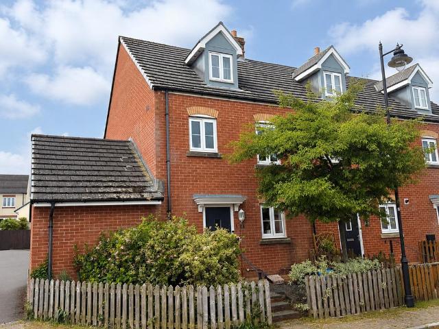 House for sale in Coity Higher, Coity