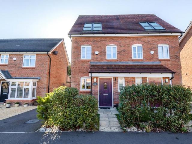 House for sale in Hinkshay, Telford