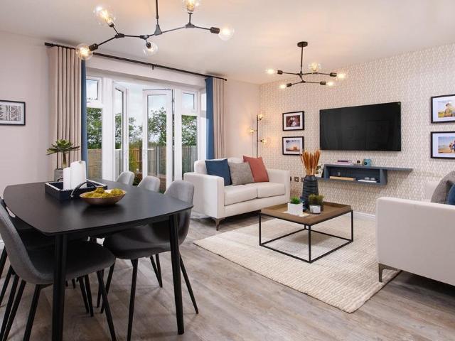House for sale in Whitestone, Camp Hill