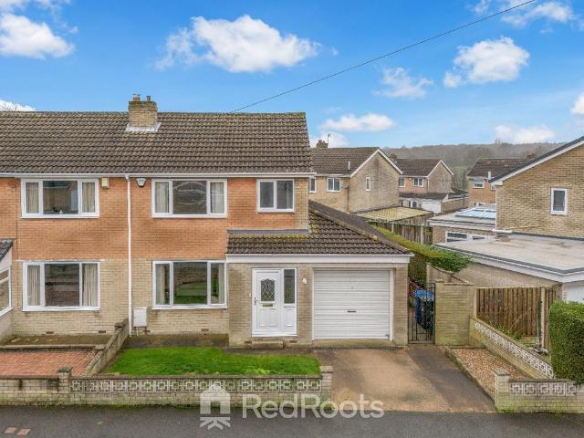 House for sale in Harlington, South Yorkshire