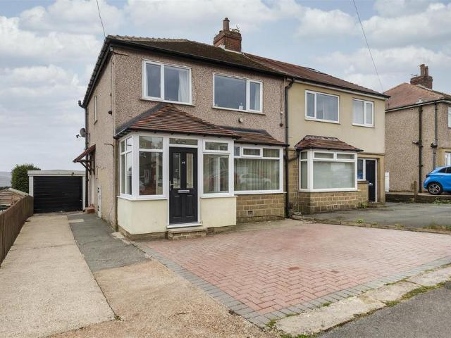 House for sale in Salendine Nook, West Yorkshire