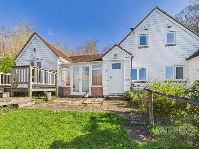 House for sale in Heathlands, East Sussex