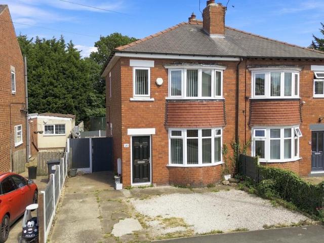 House for sale in Scawsby, South Yorkshire