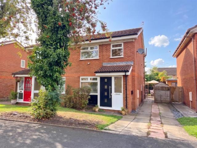 House for sale in Broadheath, Trafford Park